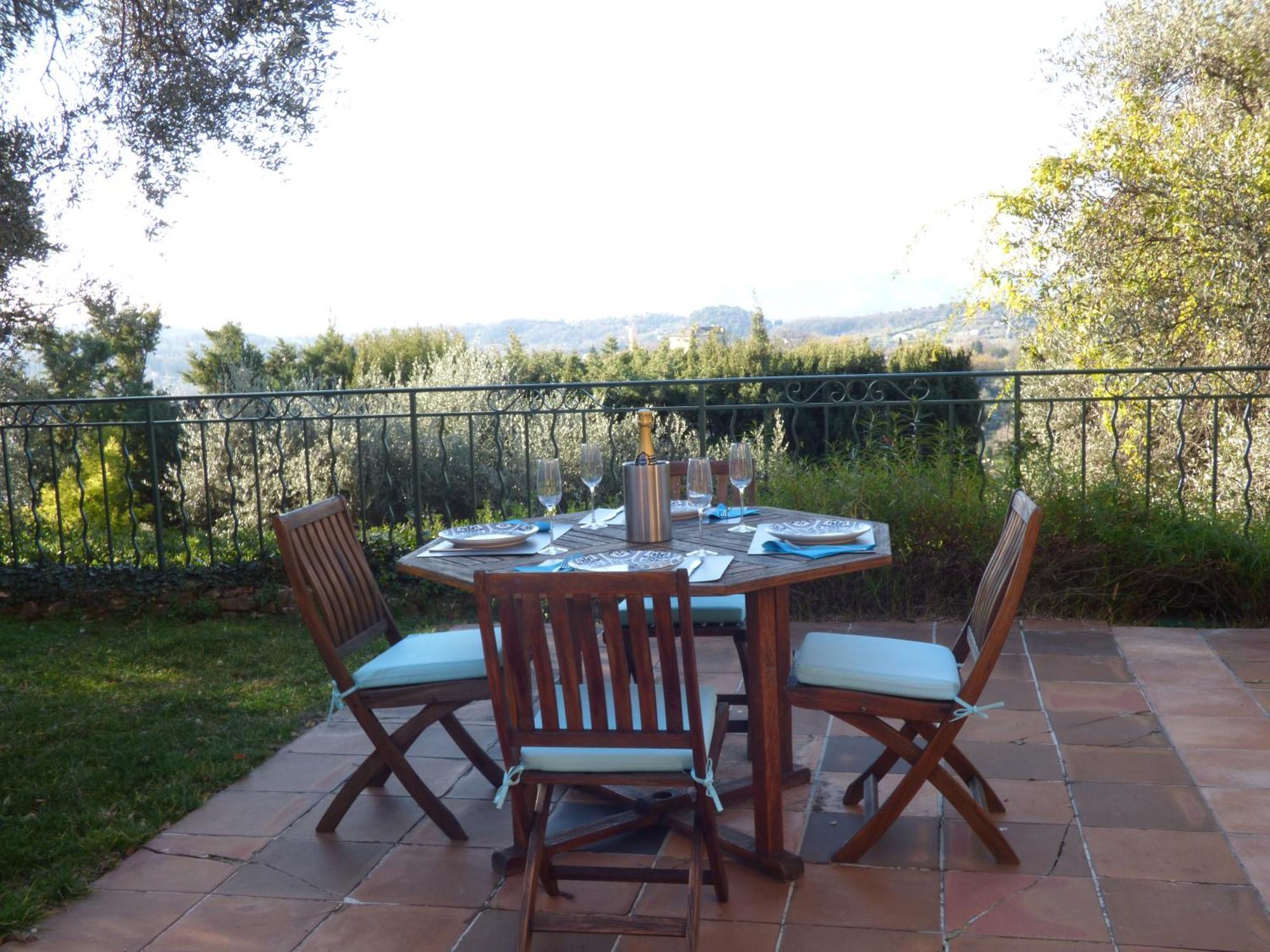 Holiday home Pool House Matisse In Large Park With Heated Pool *